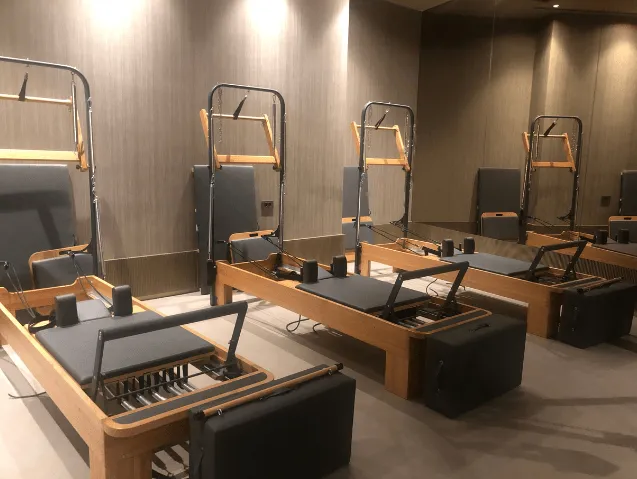 CRM system for reformer studios
